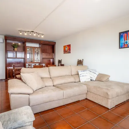 Regatta - Beachfront And Sea Views Apartment Ponta Delgada (Sao Miguel)