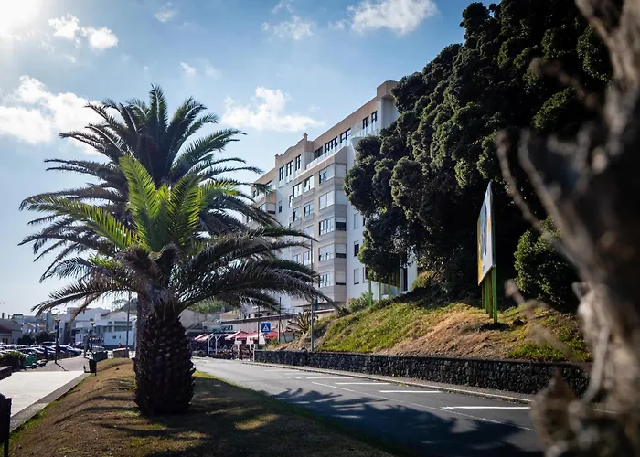 Regatta - Beachfront And Sea Views * Ponta Delgada