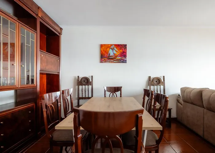 Regatta - Beachfront And Sea Views