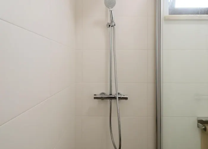 Regatta - Beachfront And Sea Views *